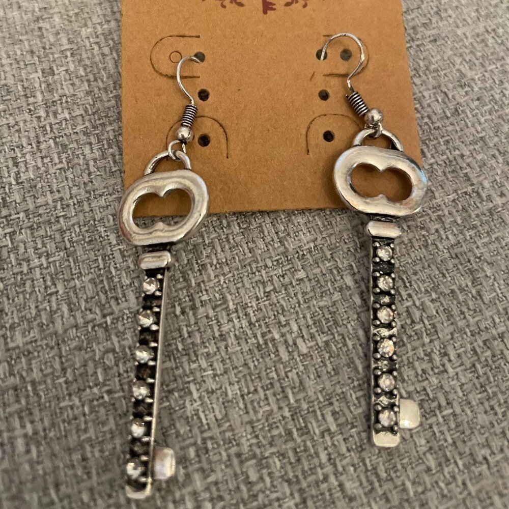 Key earrings - Picture 2 of 3